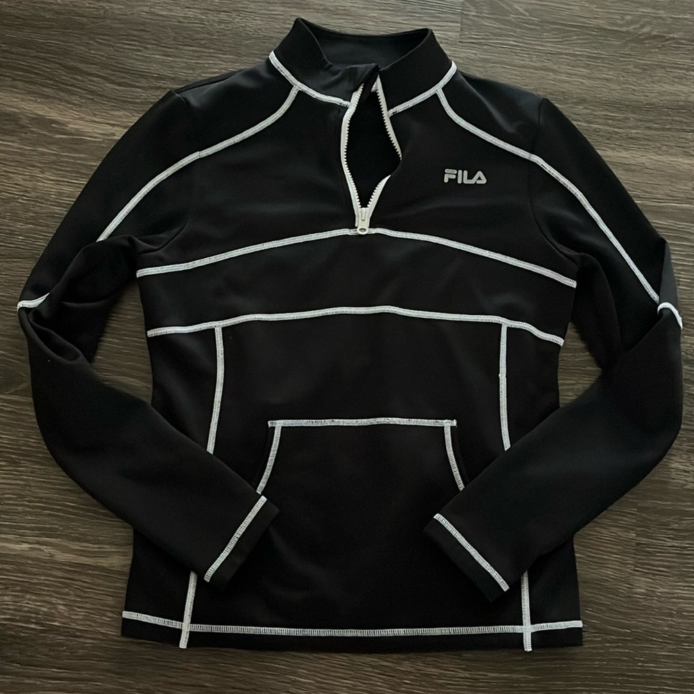 FILA sport running top performance black quarter zip with white piping M